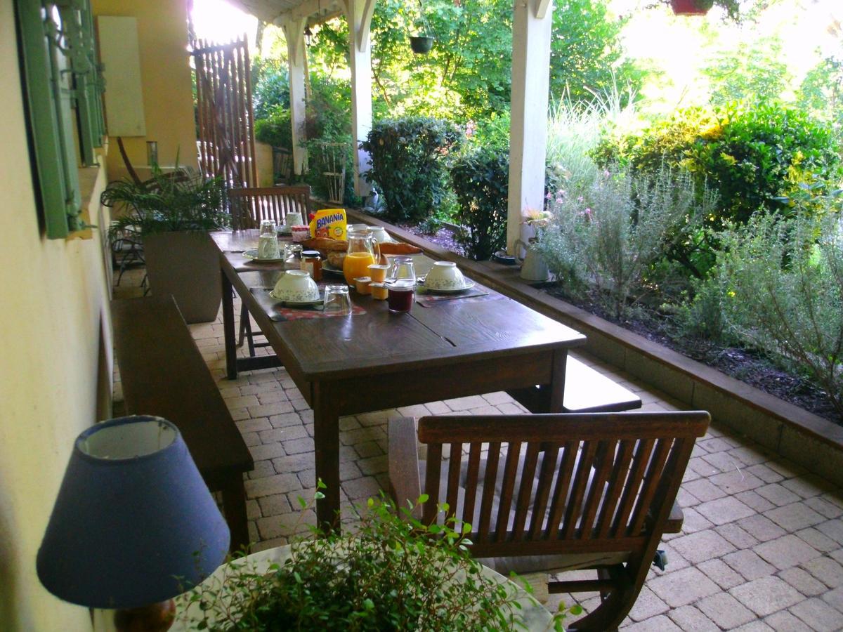 Sainte-Terre Le Bord De L'Eau B&B 외부 사진